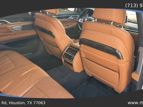Used 2017 BMW 740i RWD image 38