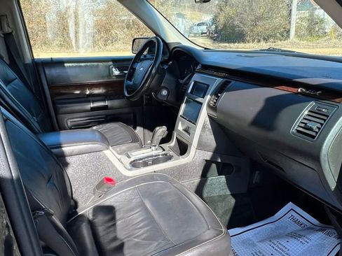 Used 2011 Ford Flex SEL w/ Rapid Spec Order Code image 2