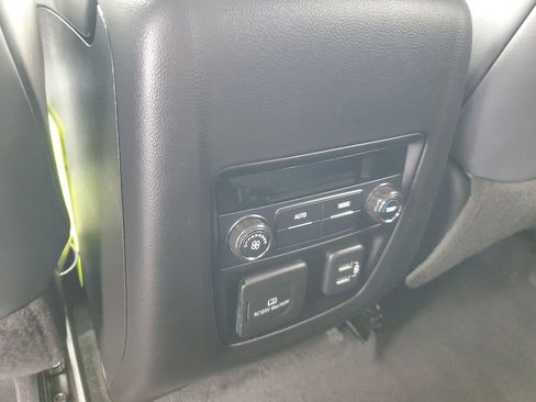 Used 2020 Buick Enclave Essence w/ Sport Touring Edition image 26