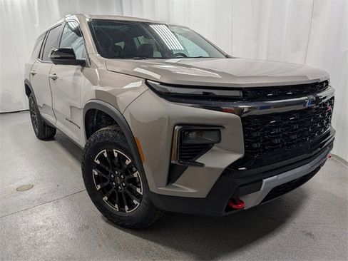 New 2026 Chevrolet Traverse Z71 image 2