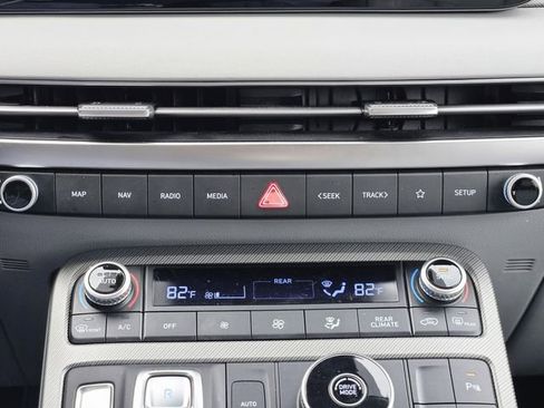 Used 2024 Hyundai Palisade SEL image 24