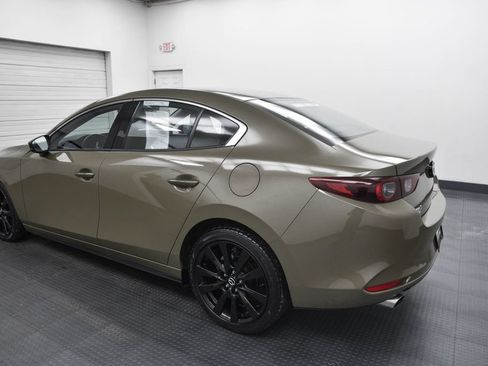 Used 2024 MAZDA MAZDA3 s image 5