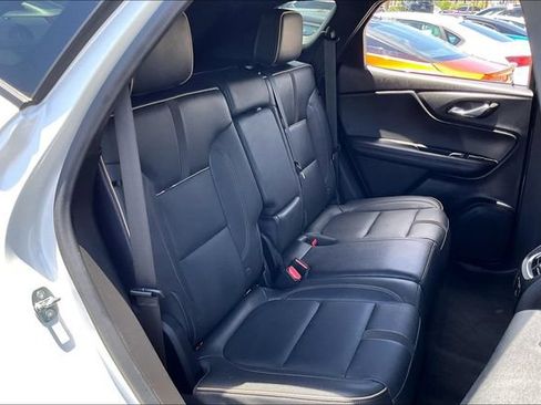 Used 2023 Chevrolet Blazer Premier w/ Enhanced Convenience Package FWD image 26