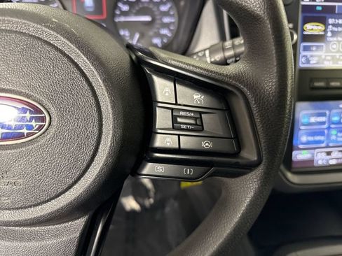 Used 2024 Subaru Crosstrek 2.0i AWD/4WD image 12