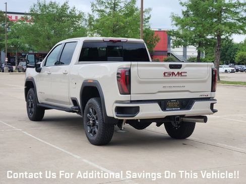 New 2026 GMC Sierra 2500 AT4 image 4