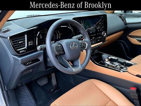 Used 2024 Lexus NX 350 AWD image 17