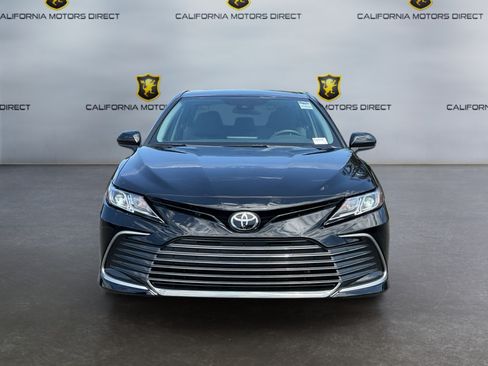 Used 2023 Toyota Camry LE FWD image 2
