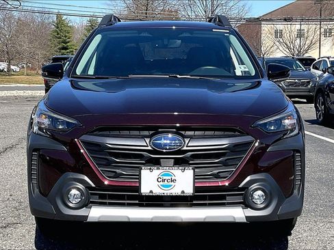 Certified 2025 Subaru Outback Limited w/ Popular Package #2 image 3