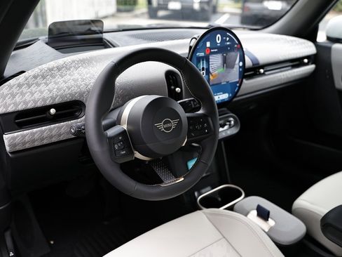 New 2026 MINI Cooper 2-Door Hardtop image 18