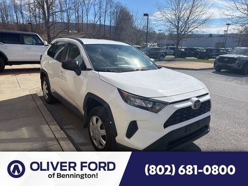 Used 2019 Toyota RAV4 LE w/ All Weather Liner Package AWD/4WD image 1