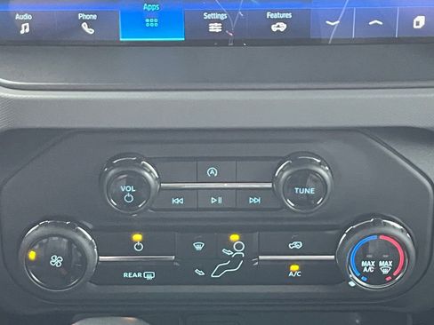 Used 2024 Ford Bronco Big Bend image 4