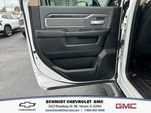 Used 2020 RAM 2500 Big Horn AWD/4WD image 25