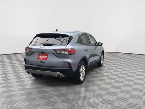 Certified 2022 Ford Escape SE AWD/4WD image 35
