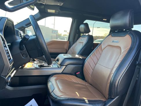 Used 2016 Ford F150 Limited w/ Trailer Tow Package image 28