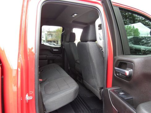 Used 2019 Chevrolet Silverado 1500 Custom w/ Custom Value Package AWD/4WD image 25