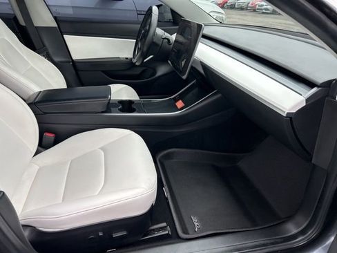 Used 2019 Tesla Model 3 Long Range image 27