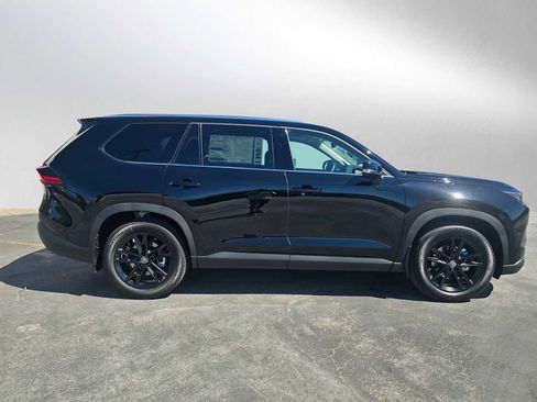 New 2026 Toyota Grand Highlander Limited image 2