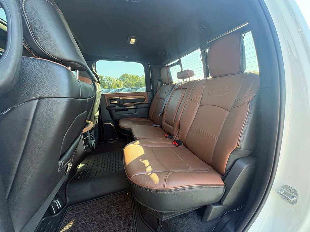 Used 2024 RAM 2500 Limited w/ Towing Technology Group AWD/4WD image 25