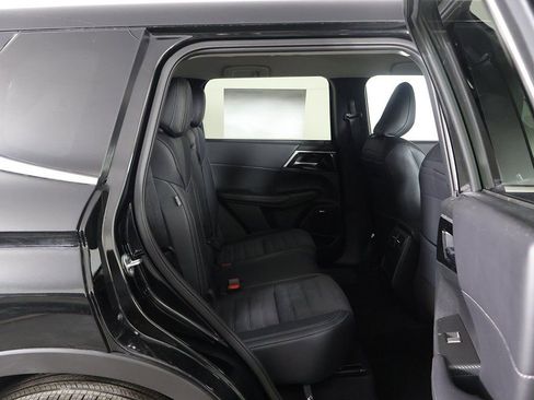 New 2026 Mitsubishi Outlander SE AWD/4WD image 34