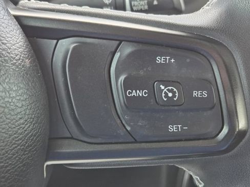 Used 2023 Jeep Gladiator Sport AWD/4WD image 22