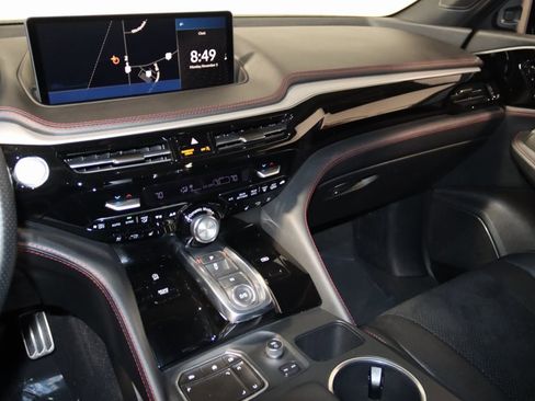 Used 2023 Acura MDX A-Spec image 52