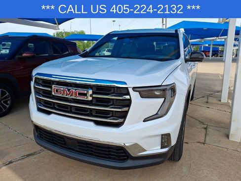 Used 2026 GMC Acadia Elevation w/ Elevation Premium Package image 5