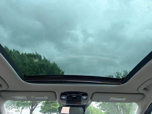 Used 2025 Hyundai Tucson Limited image 23