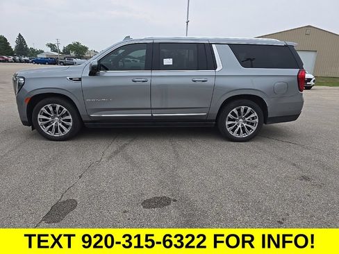 Used 2024 GMC Yukon XL Denali w/ Denali Reserve Package AWD/4WD image 3