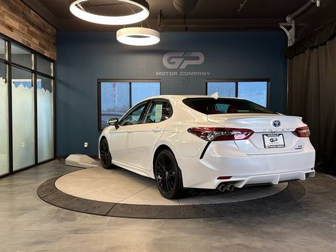 Used 2023 Toyota Camry XSE w/ Cold Weather Package image 5