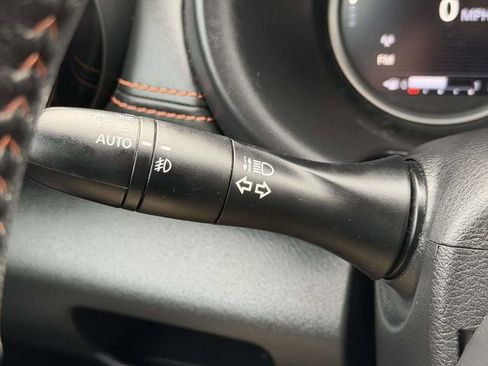 Used 2020 Nissan Kicks SR w/ Exterior Package image 20