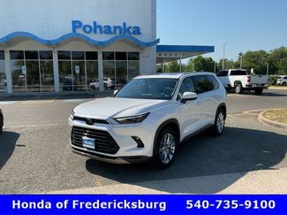 Used 2025 Toyota Grand Highlander AWD video 2