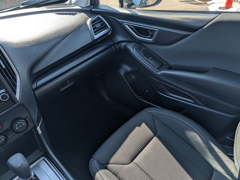 Used 2021 Subaru Forester image 11