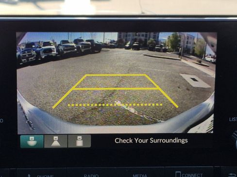 Used 2023 Honda Accord EX image 29