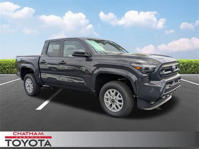 New 2025 Toyota Tacoma SR5