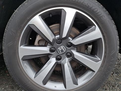 Certified 2024 Honda Pilot Elite image 8