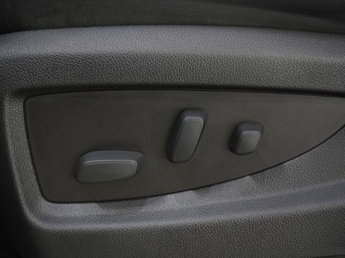 Used 2016 GMC Sierra 1500 Denali w/ Denali Ultimate Package image 25