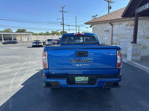 Used 2022 GMC Canyon Elevation w/ Elevation Premium Package RWD image 4