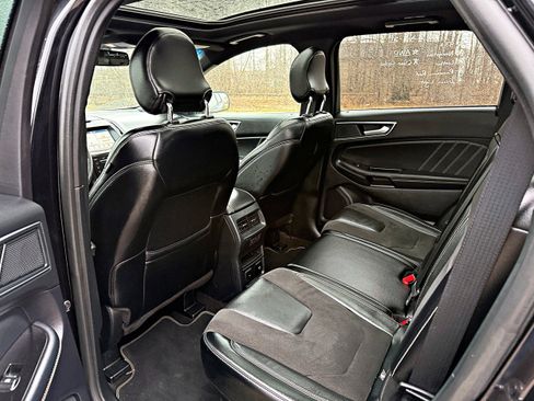 Used 2019 Ford Edge ST w/ Equipment Group 401A image 20