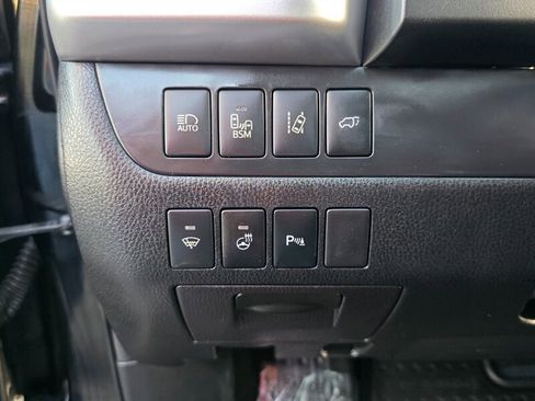 Used 2015 Toyota Highlander Limited Platinum image 21