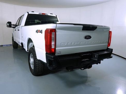 Certified 2024 Ford F250 XL w/ XL Driver Assist Package AWD/4WD image 5