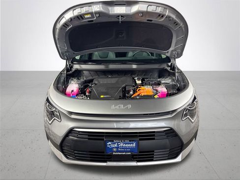 New 2026 Kia Niro EX image 23