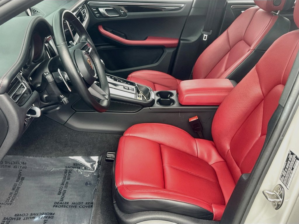 Used 2023 Porsche Macan AWD/4WD image 20