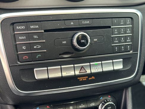 Used 2019 Mercedes-Benz CLA 250 image 21