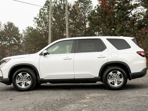 New 2025 Honda Pilot EX-L image 5