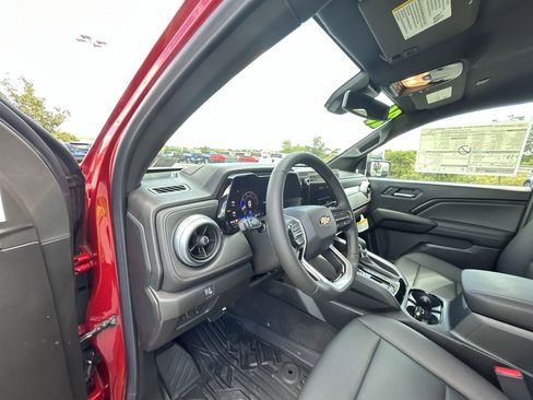 New 2026 Chevrolet Colorado LT w/ LT Convenience Package AWD/4WD image 25
