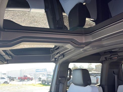 Used 2024 GMC Hummer EV 3X w/ Battery Pack, 24 Module Pack AWD/4WD image 20