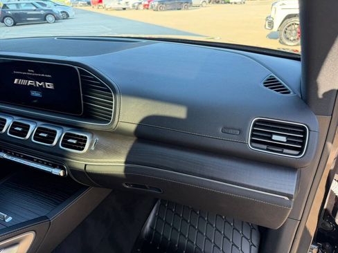 Used 2023 Mercedes-Benz GLE 53 AMG 4MATIC image 27