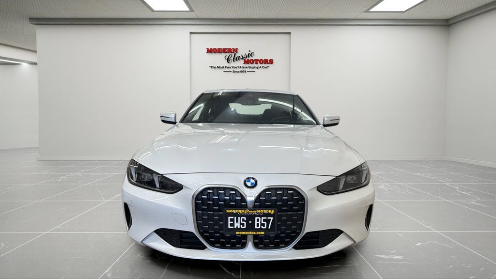 Used 2025 BMW 430i xDrive Coupe AWD/4WD image 2