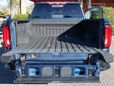 Used 2020 GMC Sierra 2500 Denali w/ Denali Ultimate Package image 8