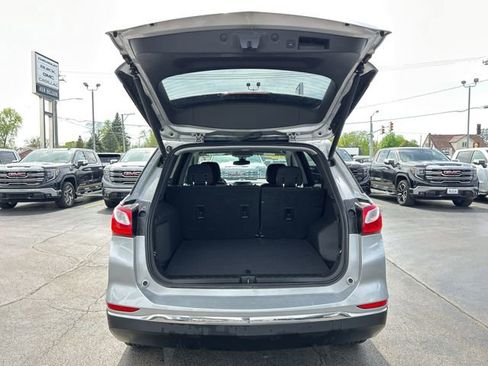 Used 2020 Chevrolet Equinox LT FWD image 10